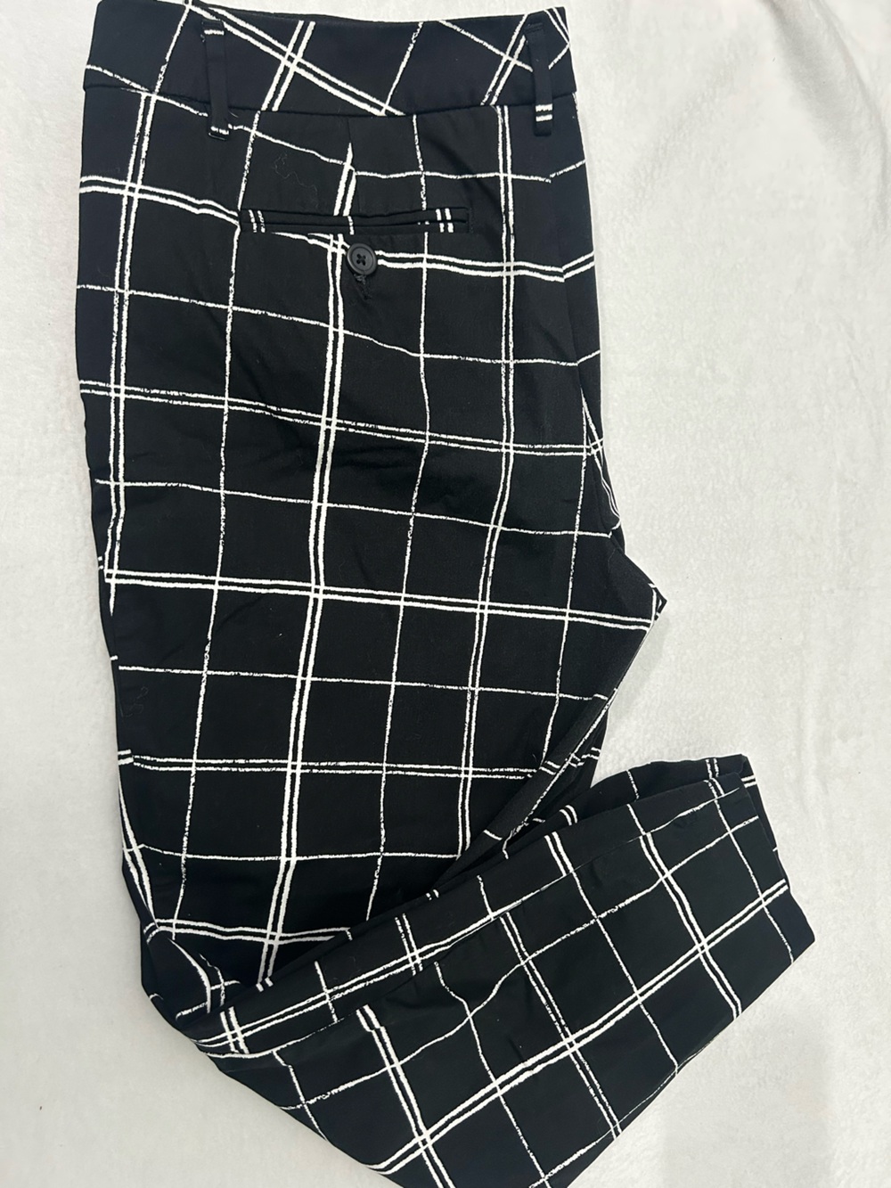 STYLUS Black Windowpane Cropped Pants